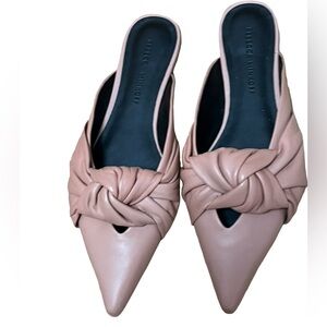 NWT REBECCA MINKOFF NORDSTROMS LEATHER MULES IN SIZE 6.5.